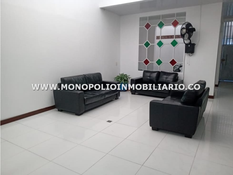 OFICINA EN ARRIENDO - SECTOR PRADO CENTRO COD: 20037 - 1