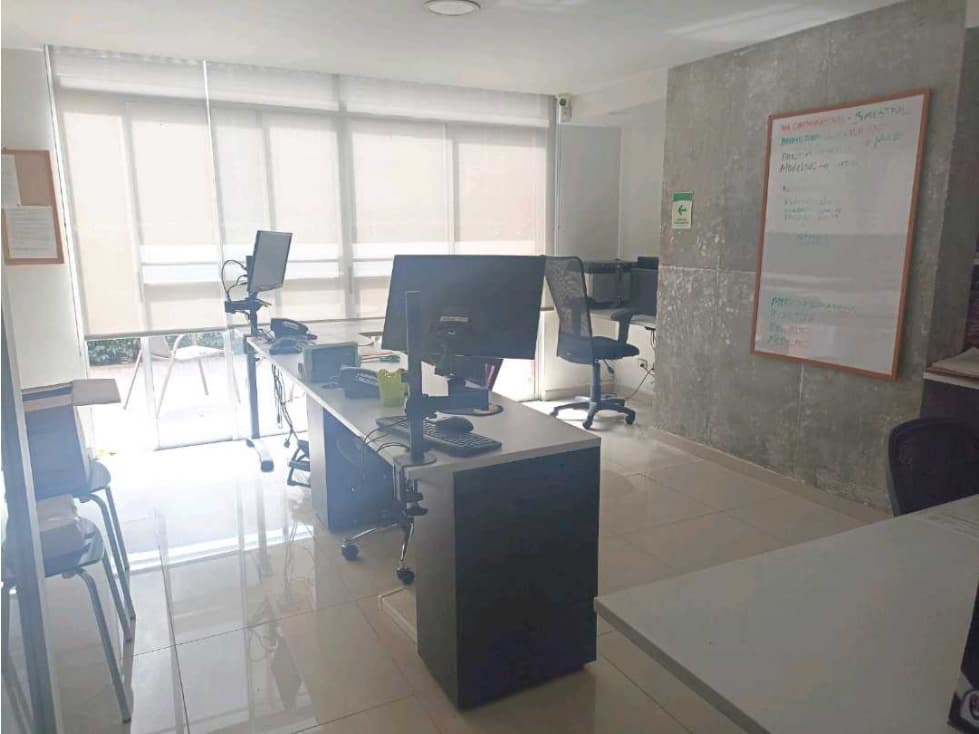 OFICINA EN VENTA SECTOR SURAMERICA - 1