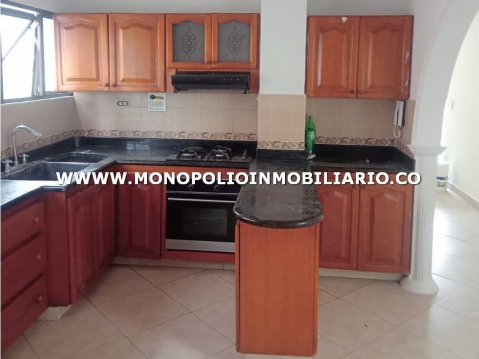 PENTHOUSE EN ARRIENDO - SECTOS BOSQUES DE ZUÑIGA, ENVIGADO COD: 25927 - 1