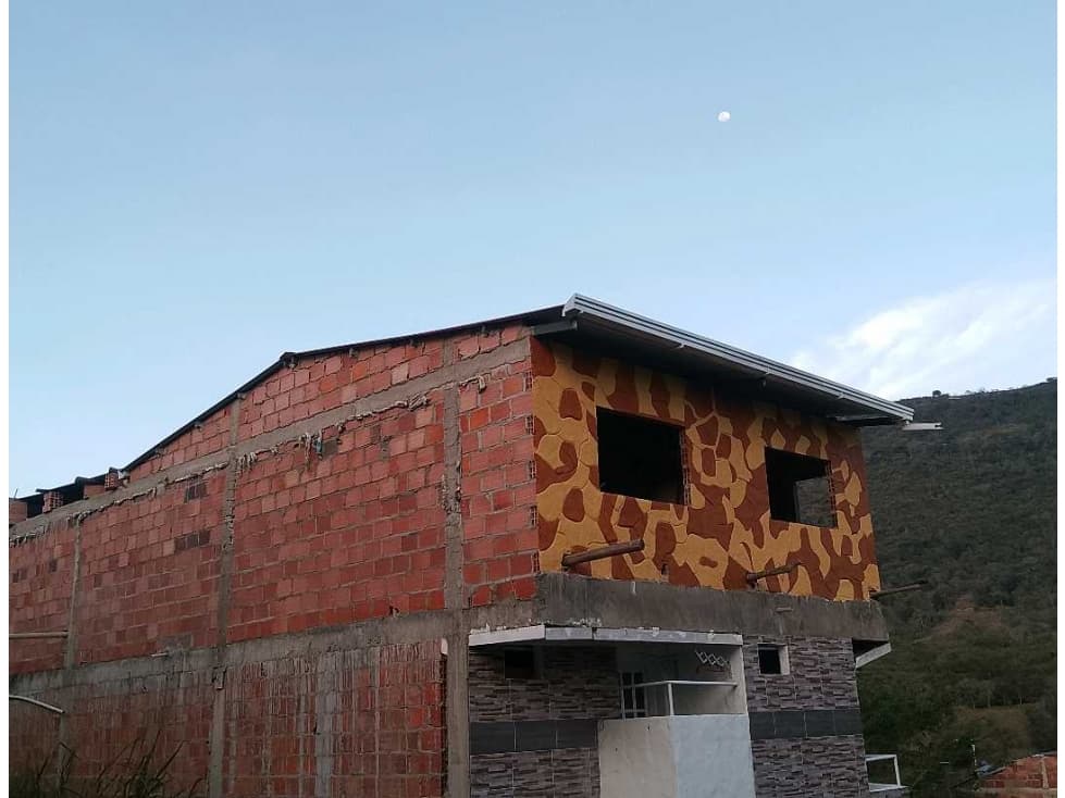 Placa en venta en San Gil - 1