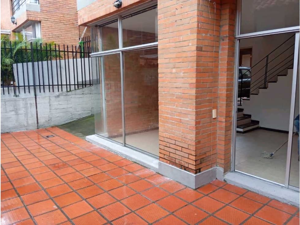 MHR RENTA CASA AV. SUR - 1