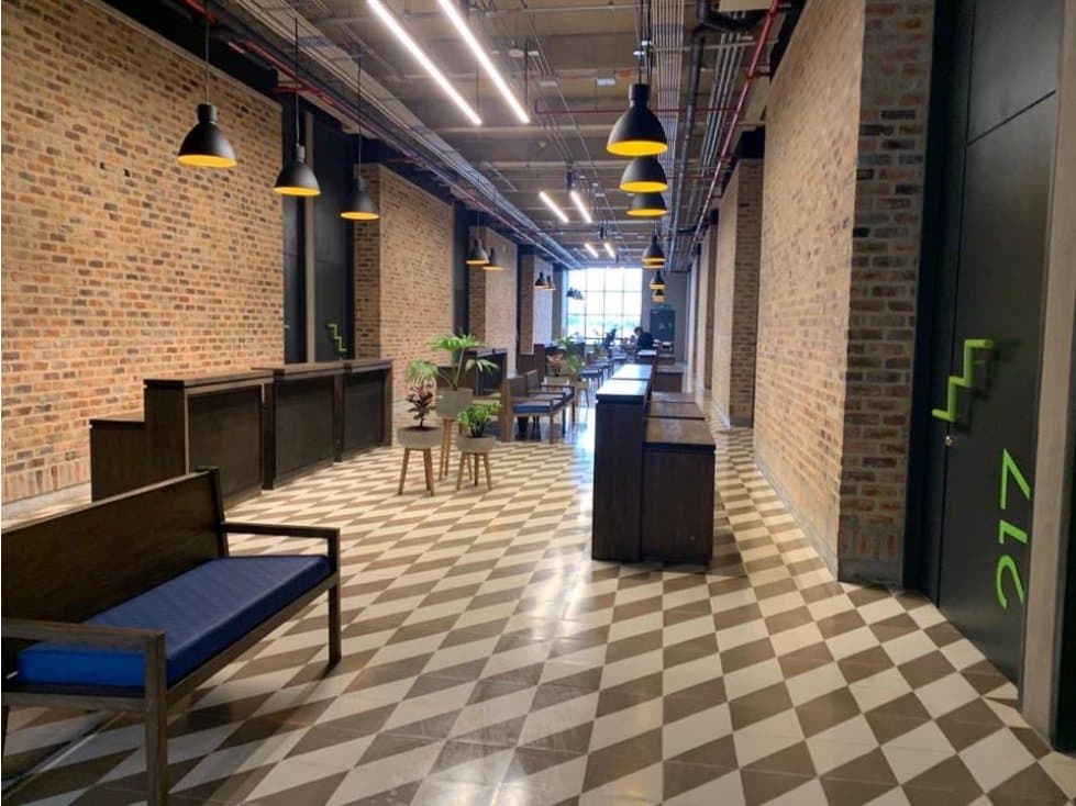 SAN ROQUE CENTRO COMERCIAL CONSULTORIO VENDO - 1