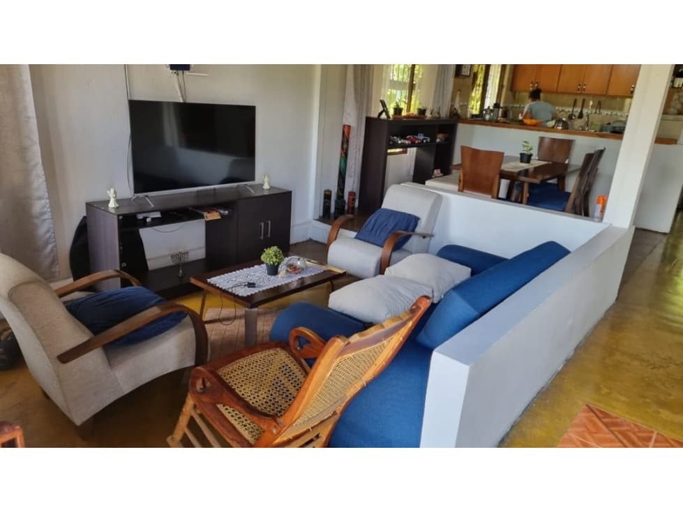 Santa Elena El Cerrito Valle Casa campestre de 1.000m2 en venta - 1