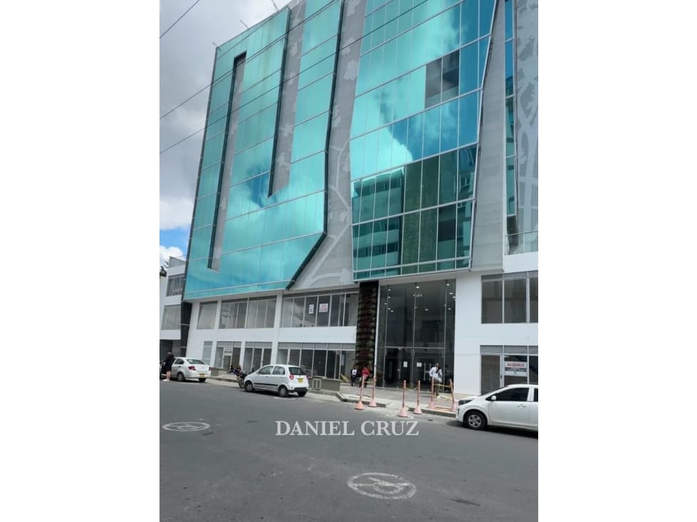 SE ALQUILA CONSULTORIO EN POPAYÁN TRADE CENTER - 1