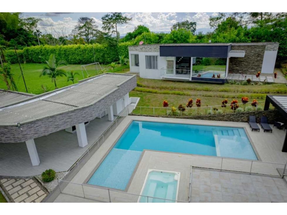 Se alquila finca de lujo por días - 1