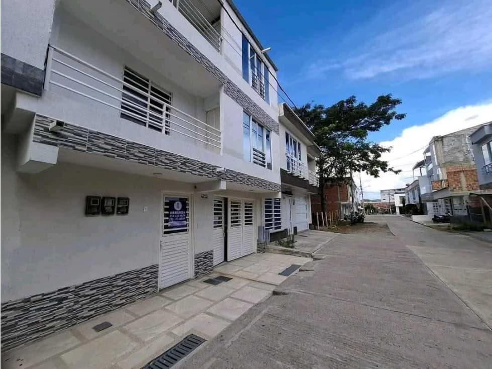 SE ARRIENDA APARTAMENTO LAURELES CARTAGO VALLE - 1