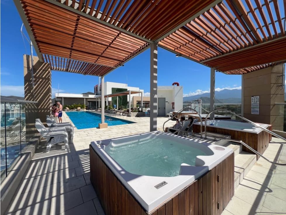 Se arrienda apartamento Playa Salguero, Santa Marta - 1