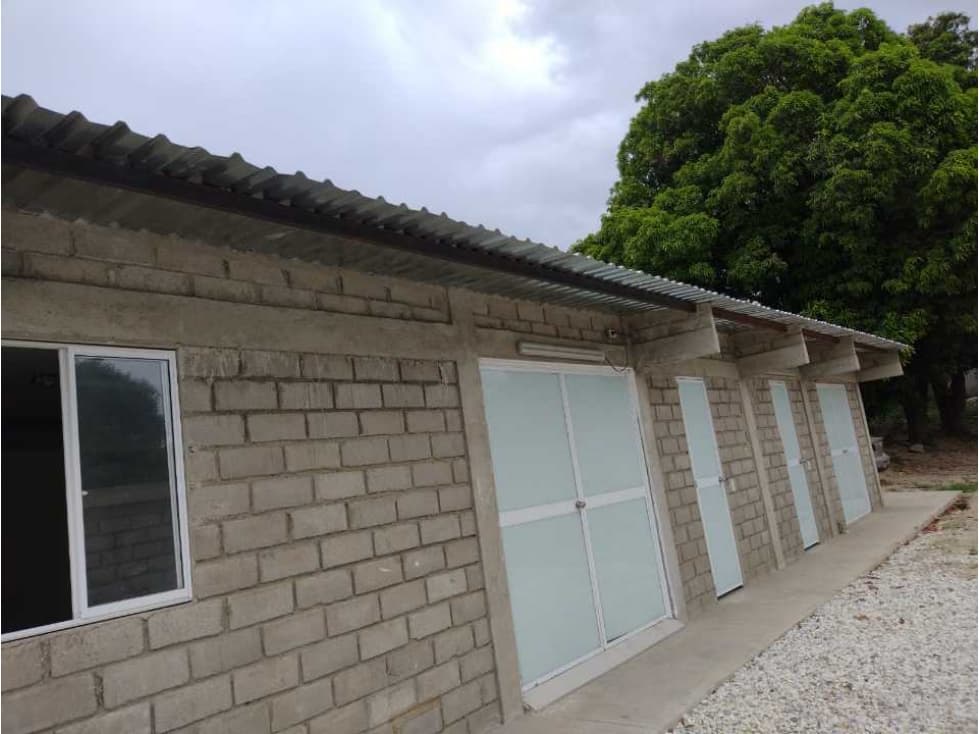 Se vende y arrienda bodega de 2000m2 sobre la troncal del caribe - 1