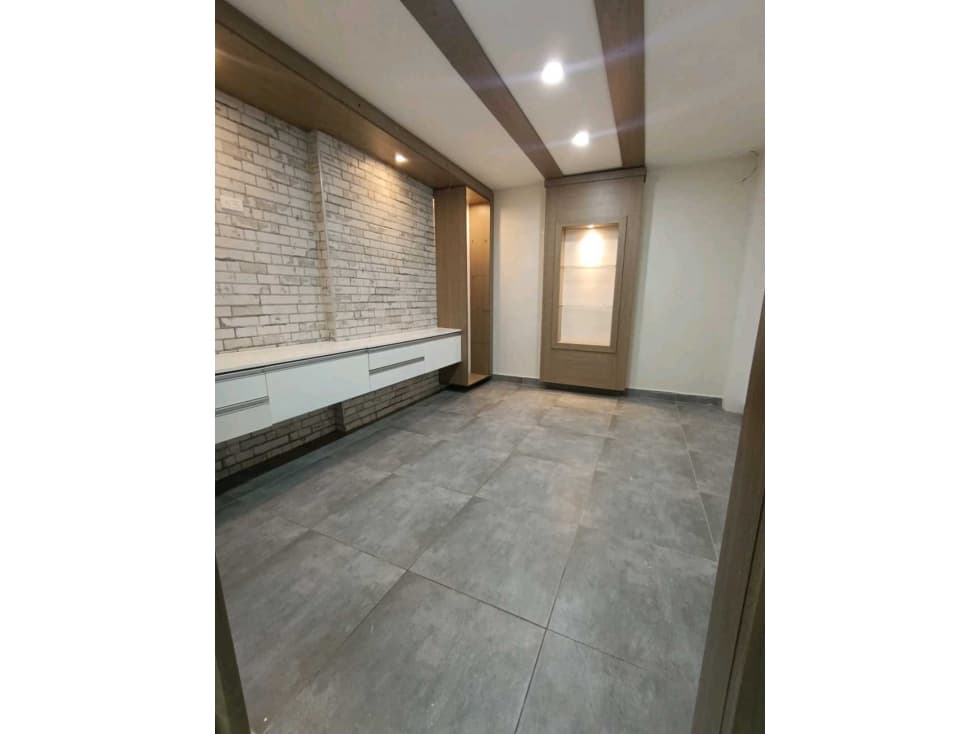 SE VENDE CASA URB CLUB HAUSE - 1