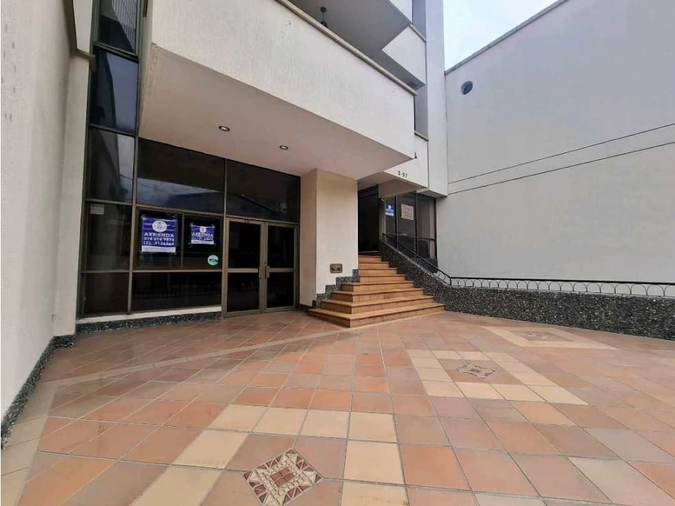 SE ARRIENDA LOCAL COMERCIAL EDIFICIO SAN CARLOS CARTAGO VALLE - 1