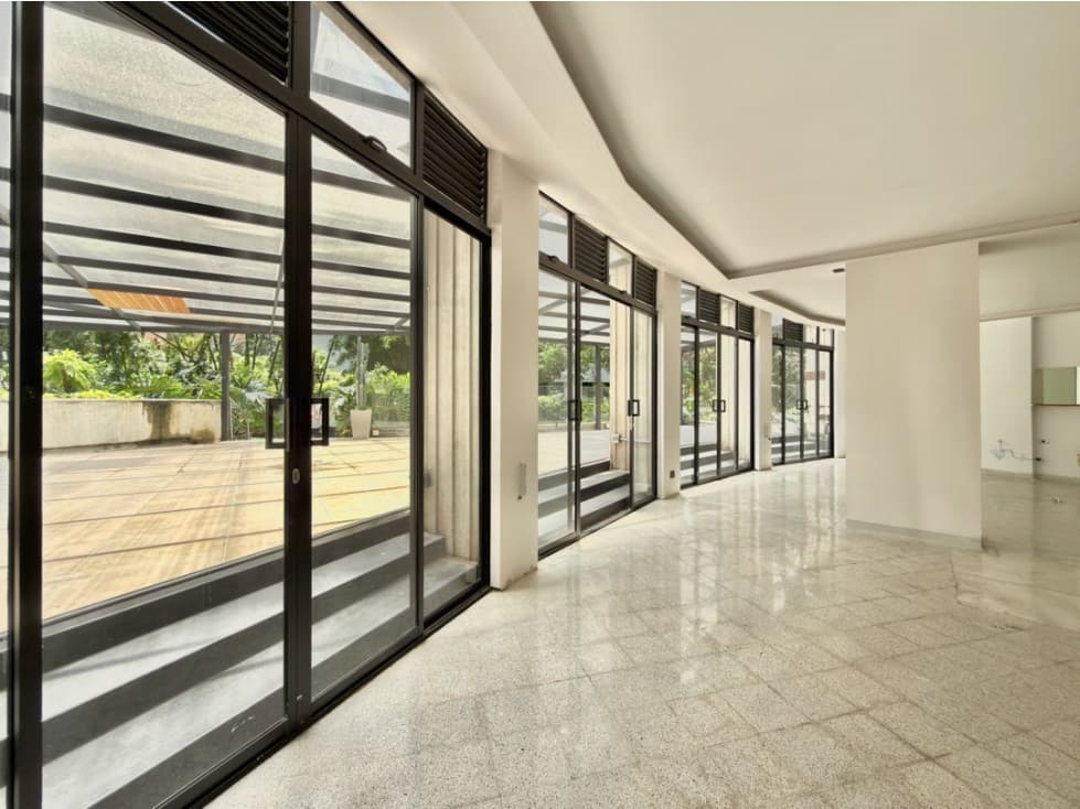 SE ARRIENDA LOCAL MEDELLIN, POBLADO - 1