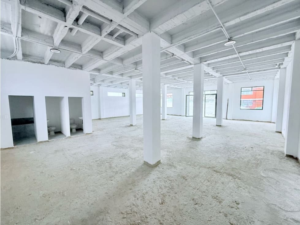 Se arrienda local en Cajica 193 m2 - 1