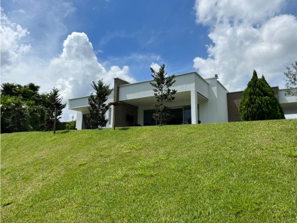 SE RENTA CASA CAMPESTRE CERRITOS PEREIRA - 1