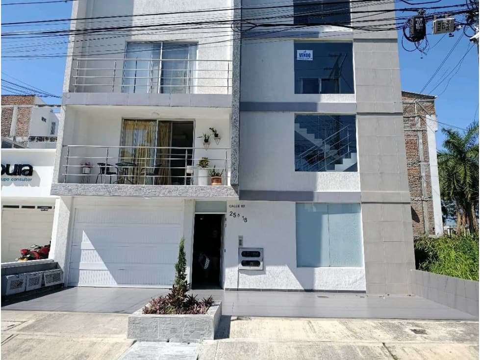 SE VENDE APARTAMENTO EN 3ER PISO EN EL EDIFICION LAS MERCEDES - 1