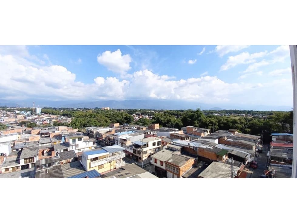 Se Vende Apartamento Salida a Montenegro - 1