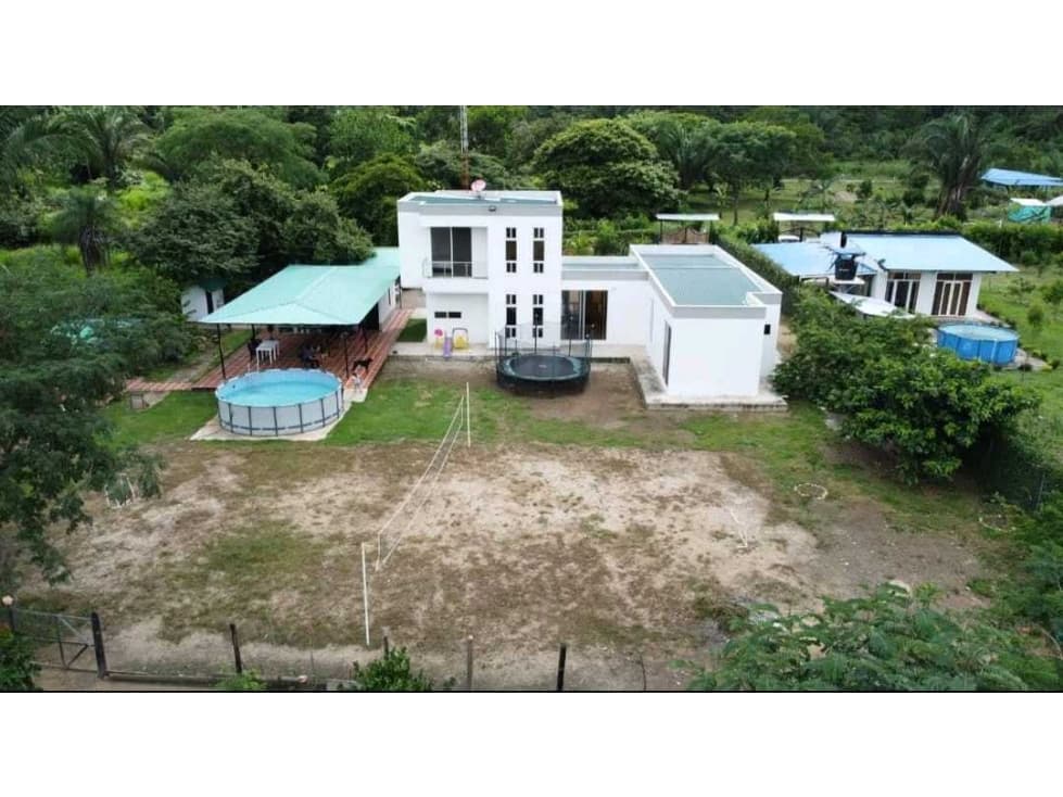 SE VENDE CASA CAMPESTRE EN CONDOMINIO LAS ORQUÍDEAS YOPAL, CASANARE - 1