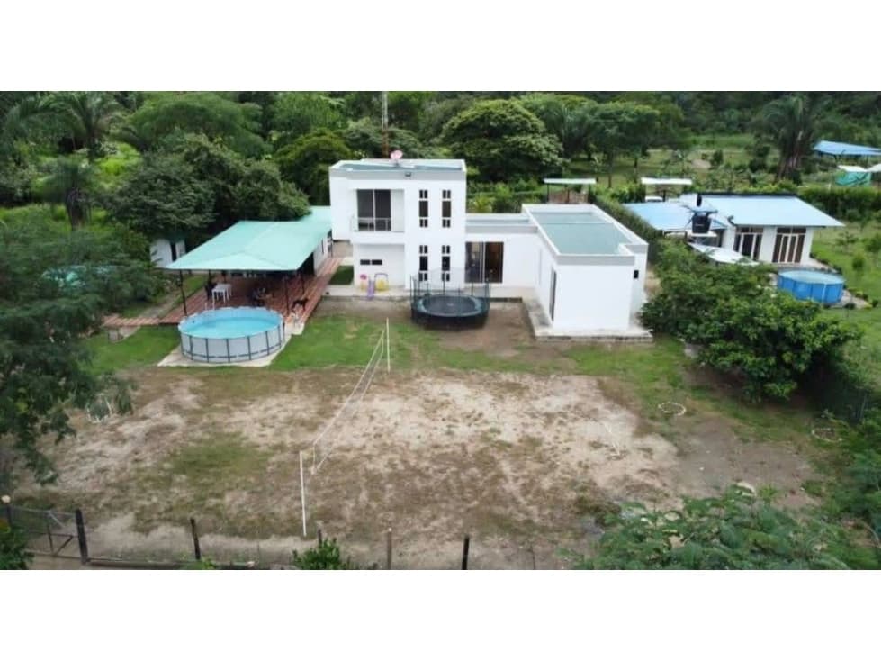 SE VENDE CASA CAMPESTRE EN CONDOMINIO LAS ORQUÍDEAS YOPAL, CASANARE - 1