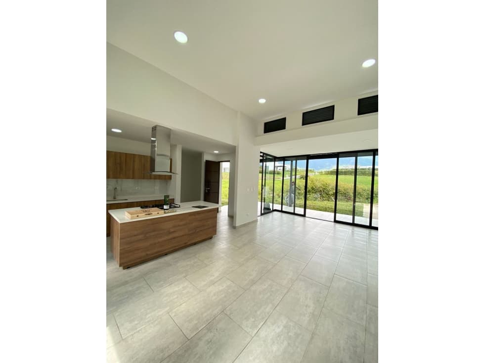 Se vende CASA CAMPESTRE.conj cerrado. Calarcá Quindío. - 1