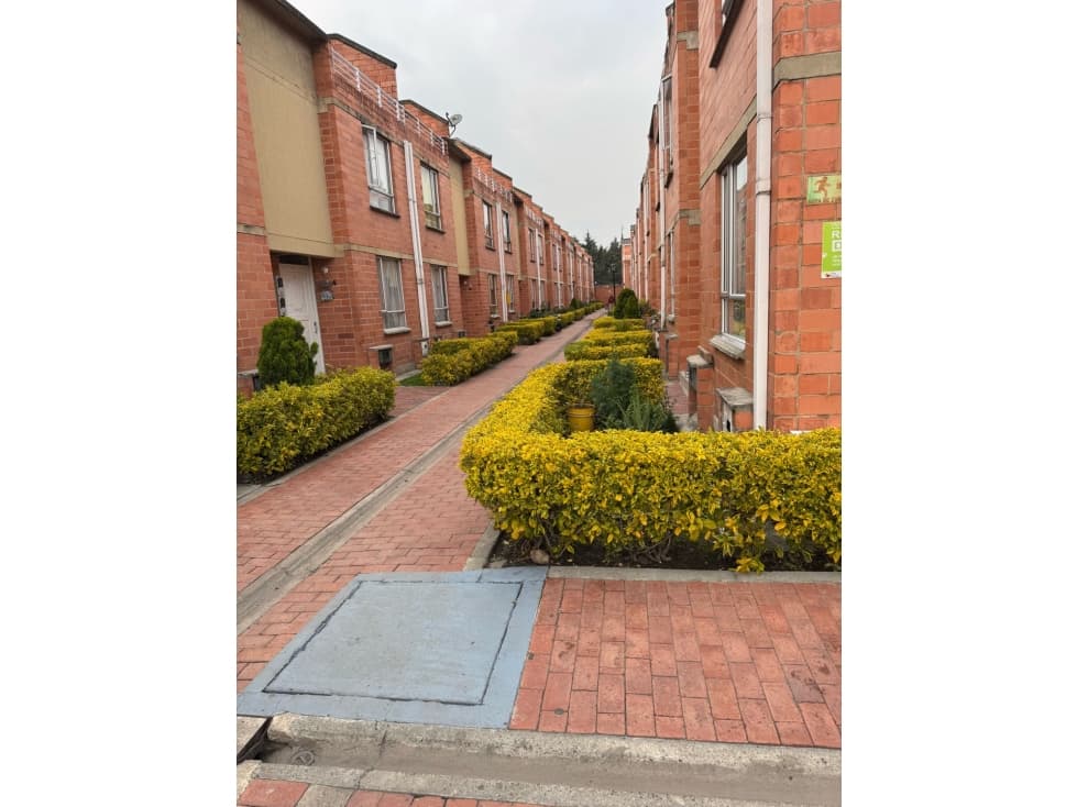 Se vende casa en conjunto recidencial villas de Alcalá - 1