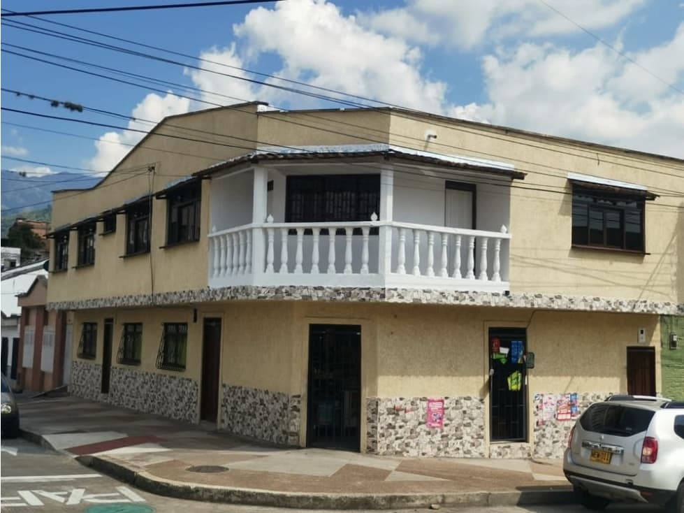 SE VENDE CASA ENSQUINERA EN CALARCA - 1