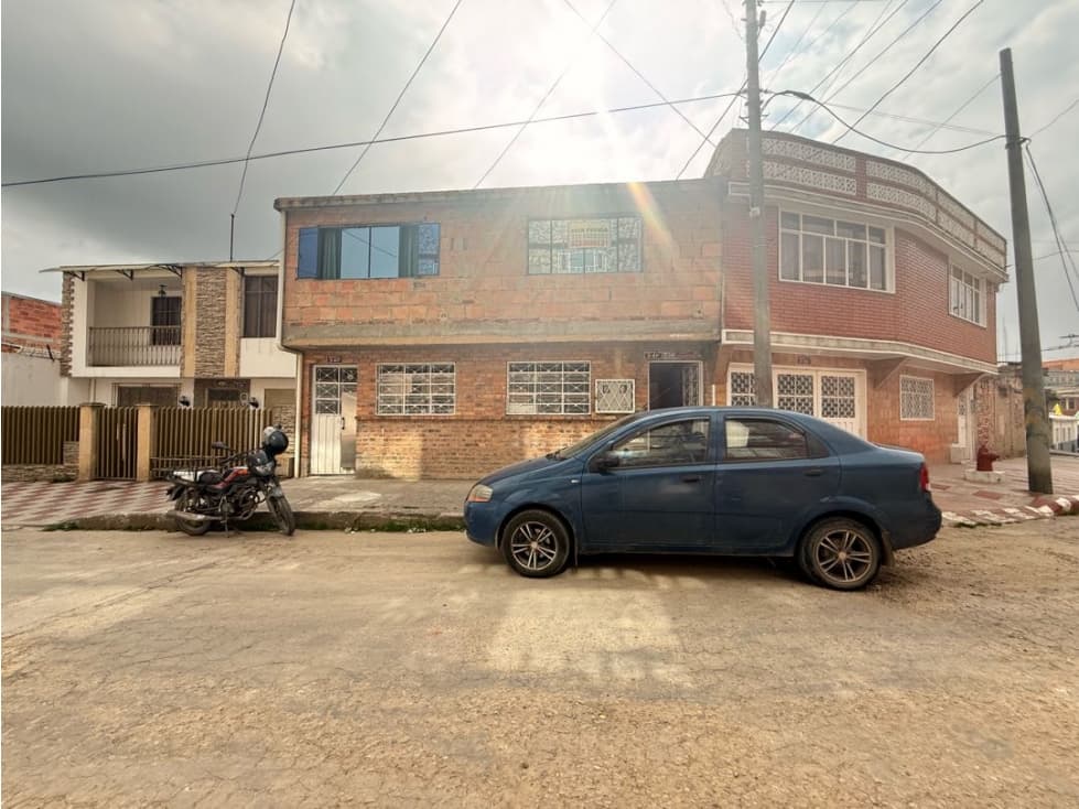 SE VENDE CASA LOTE EN SOACHA BARRIO CHICO. - 1