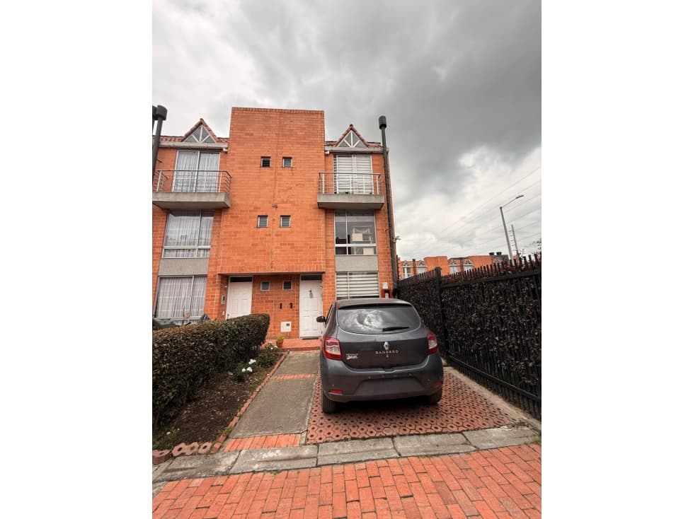 SE VENDE CASA VILLAS DEL TREBOL FUNZA - CODIGO 1358 - 1