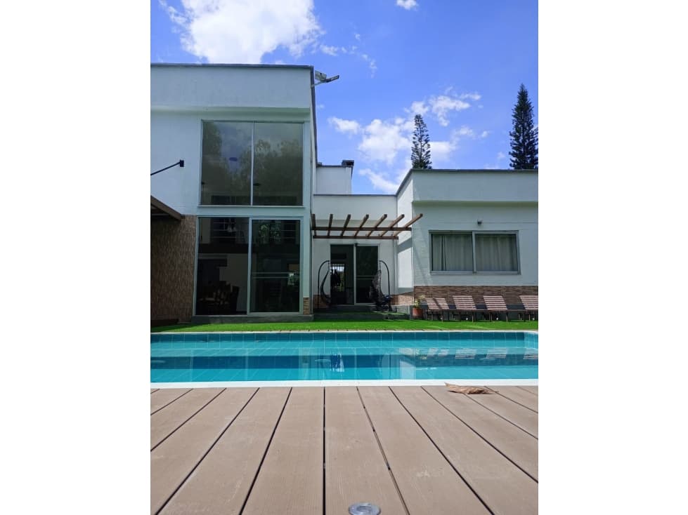 SE VENDE ESPECTACULAR CASA CAMPESTRE EN LA TEBAIDA - 1