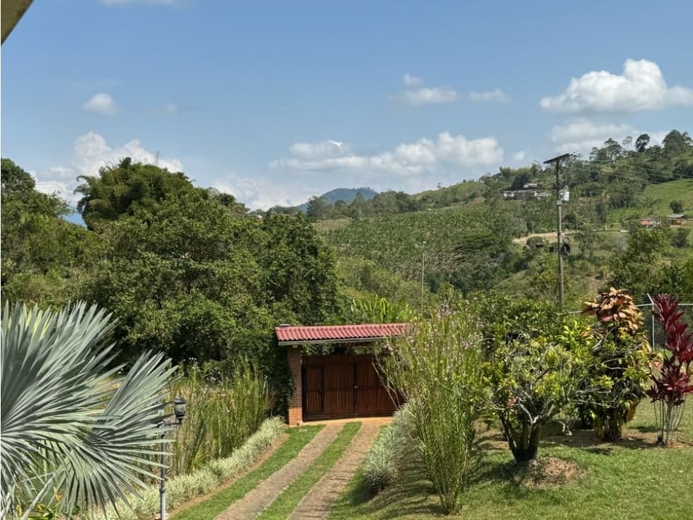 Se vende finca en Km 32 vía al mar - 1