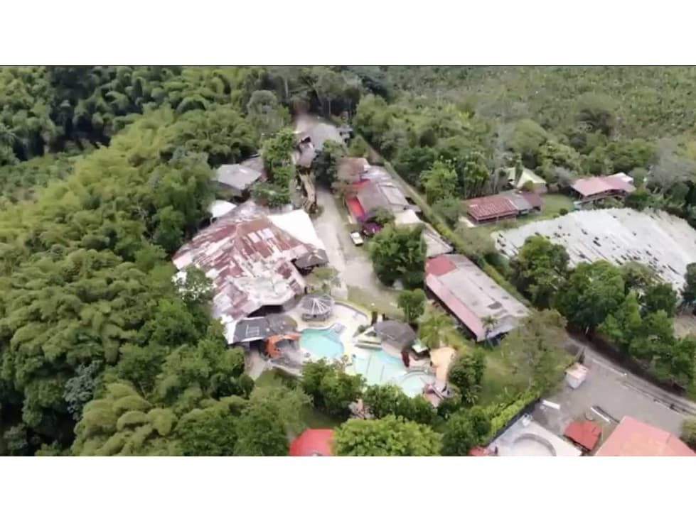 SE VENDE HOTEL EXPERIENCIAL EN MONTENEGRO QUINDIO - 1