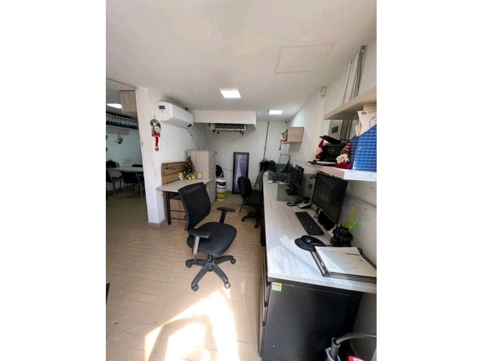 Se vende local comercial. Loca # 19 - 1