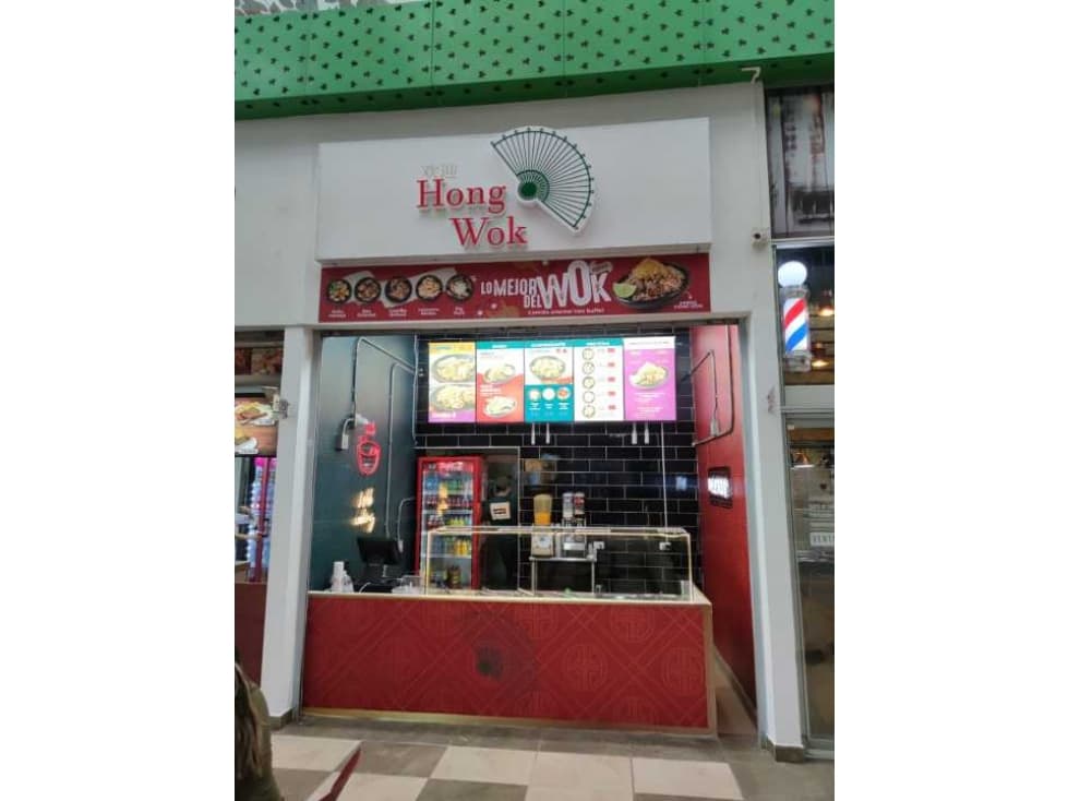 Se vende local en mall comercial excelente ubicación - 1