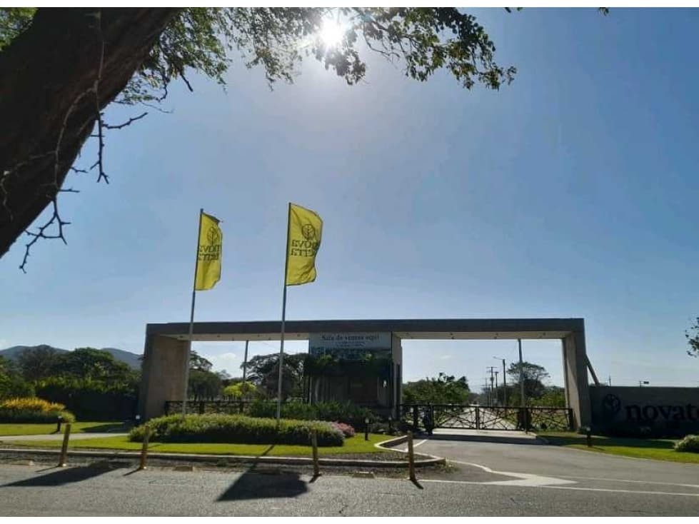SE VENDE LOTE CONDOMINIO NOVATERRA - 1