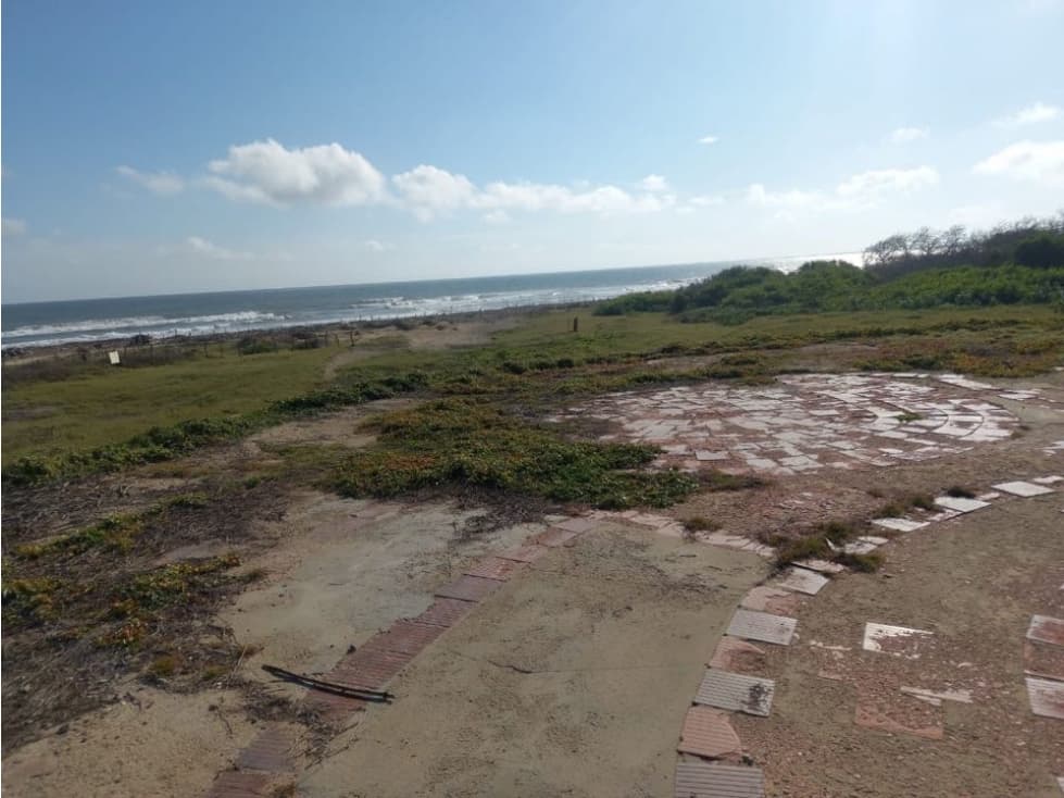SE VENDE LOTE FRENTE AL MAR EN PUERTO COLOMBIA, SABANILLA, ATLANTICO - 1