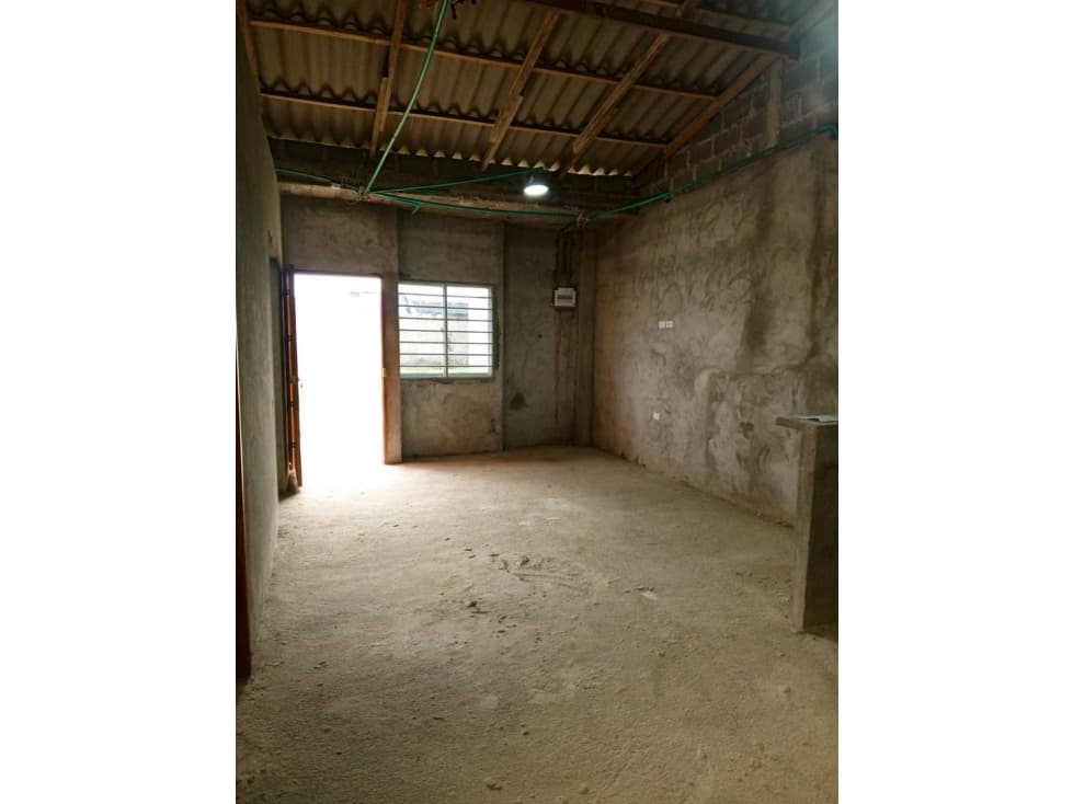 Vende Casa más lote en Cerete. Total predio 118 mts2. - 1
