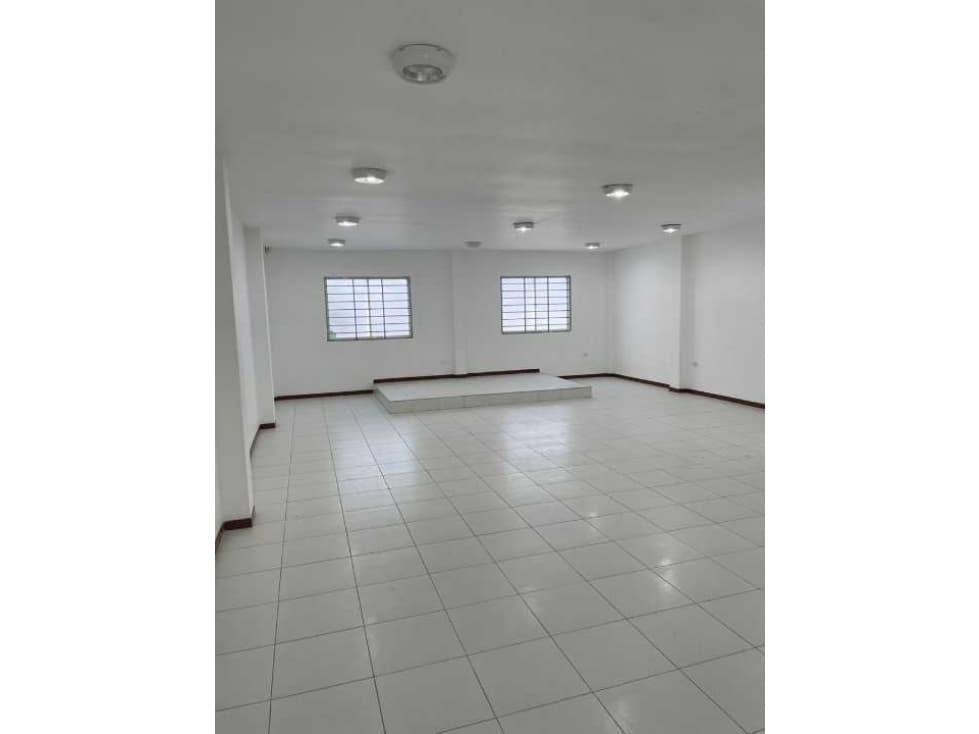VENDE EDIFICIO DE CONSULTORIOS EN MONTERIA - 1