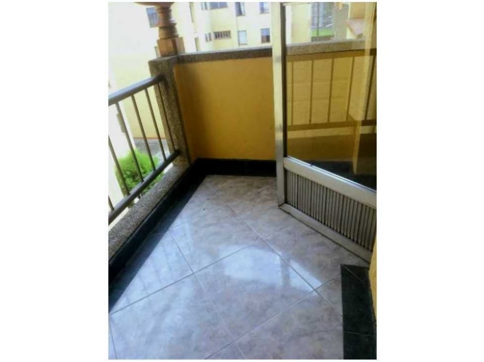 VENDO APARTAMENTO PARA INVERSION EN SAN BENITO - 1