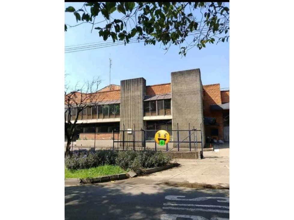 *¡VENDO BODEGA AMPLIA EN ITAGÜÍ, ANTIOQUIA! ** - 1