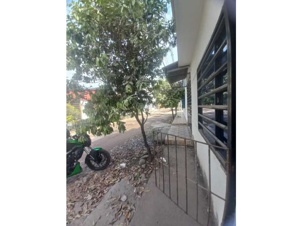 Vendo Casa comercial esquinera Barrio Villa Paulina, Villavicencio. - 1