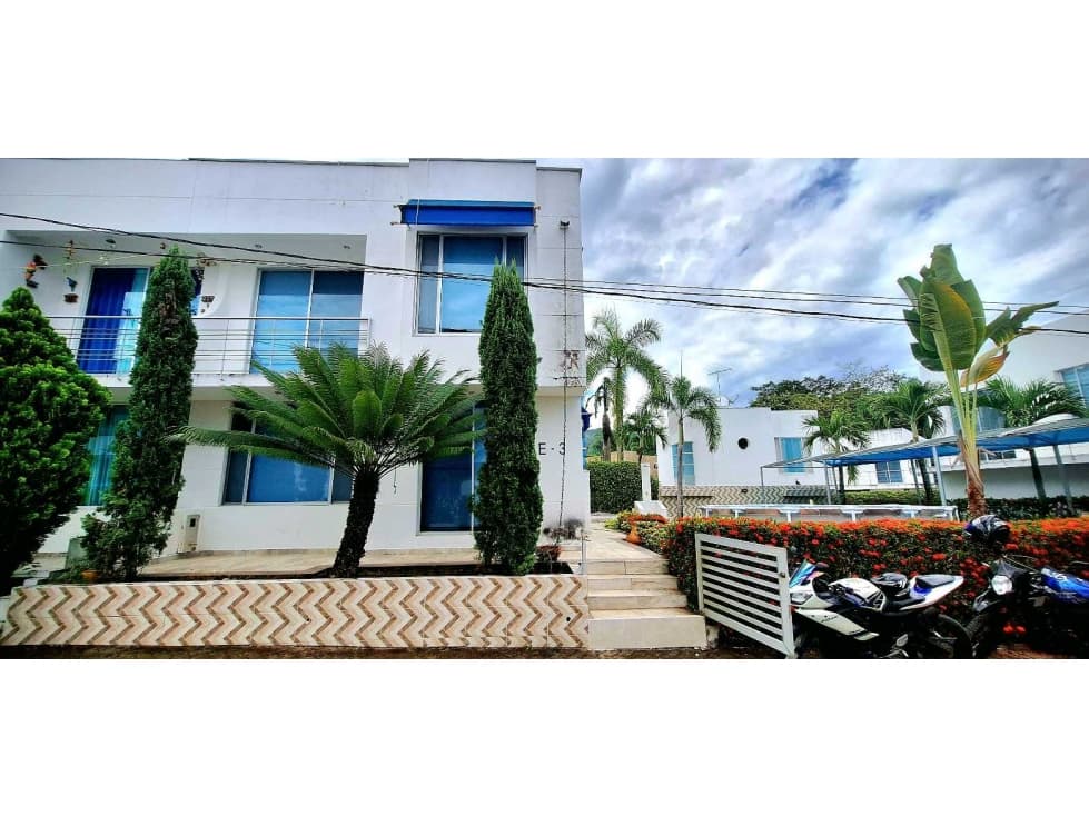 VENDO CASA EN CONJUNTO CERRADO CARMEN DE APICALA $350.000.000 - 1