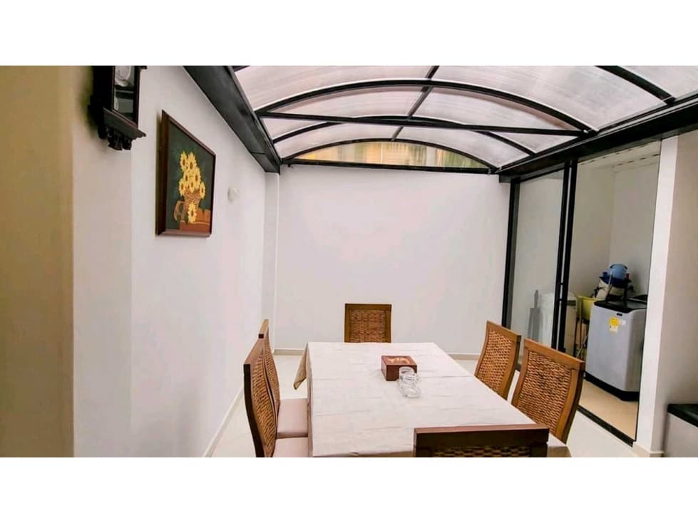 VENDO CASA EN LA VEGA - 1