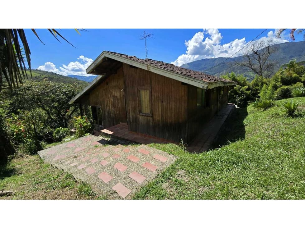 VENDO CASA LOTE EN COPACABANA ANTIOQUIA - 1