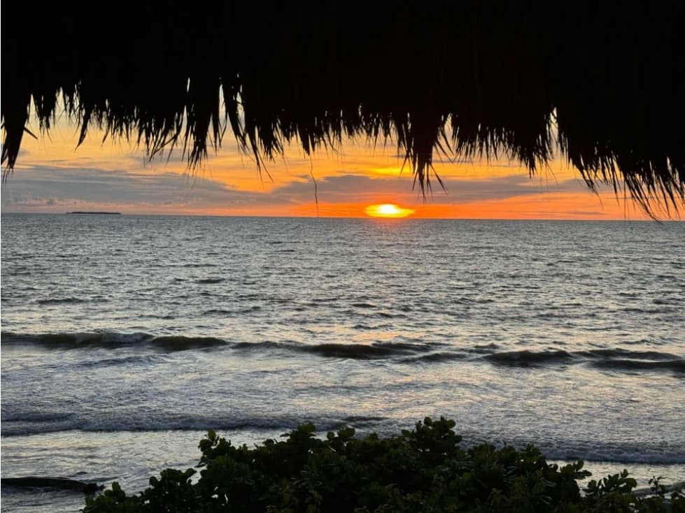 VENDO ESPECTACULAR CABAÑA AMOBLADA PTO ESCONDIDO - CÓRDOBA - 1