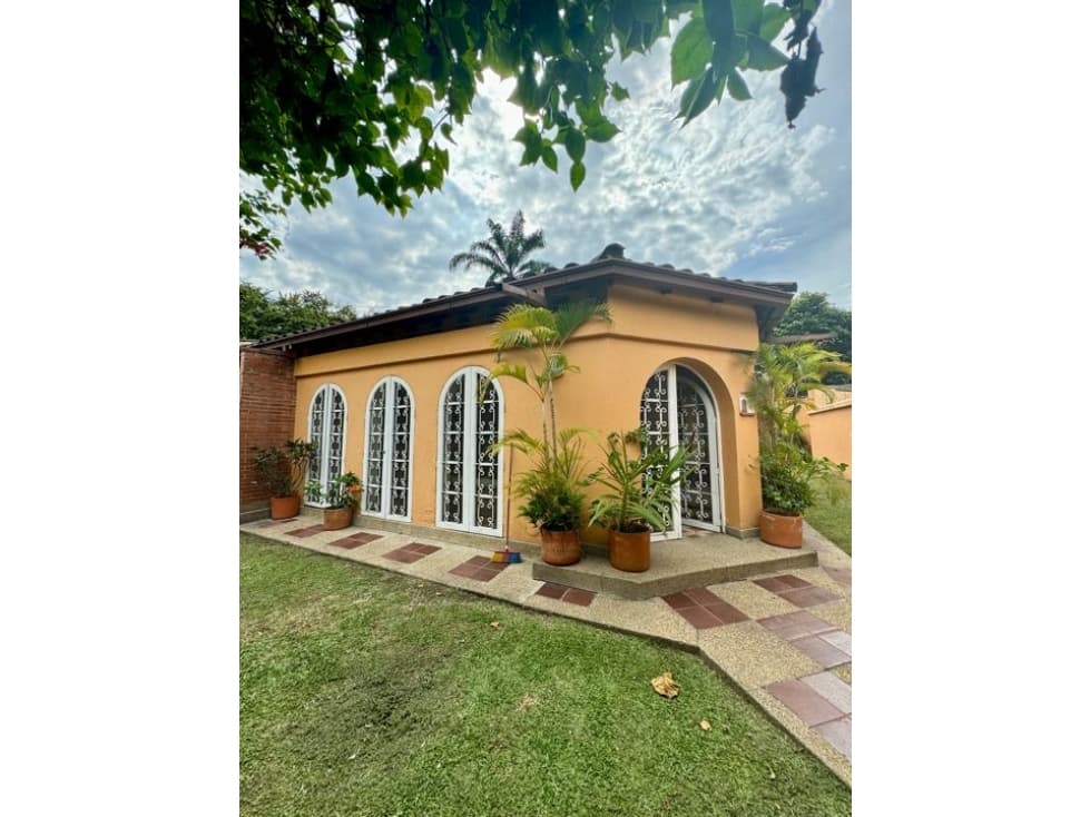 Vendo Espectacular Casa lote urbana en Villeta - 1