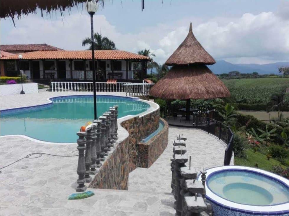 Vendo espectacular chalet en Montenegro - 1