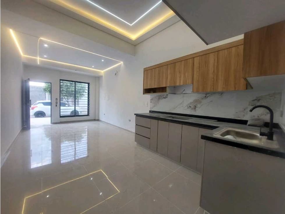 Vendo hermosa casa en Vallejo con excelentes acabados - 1