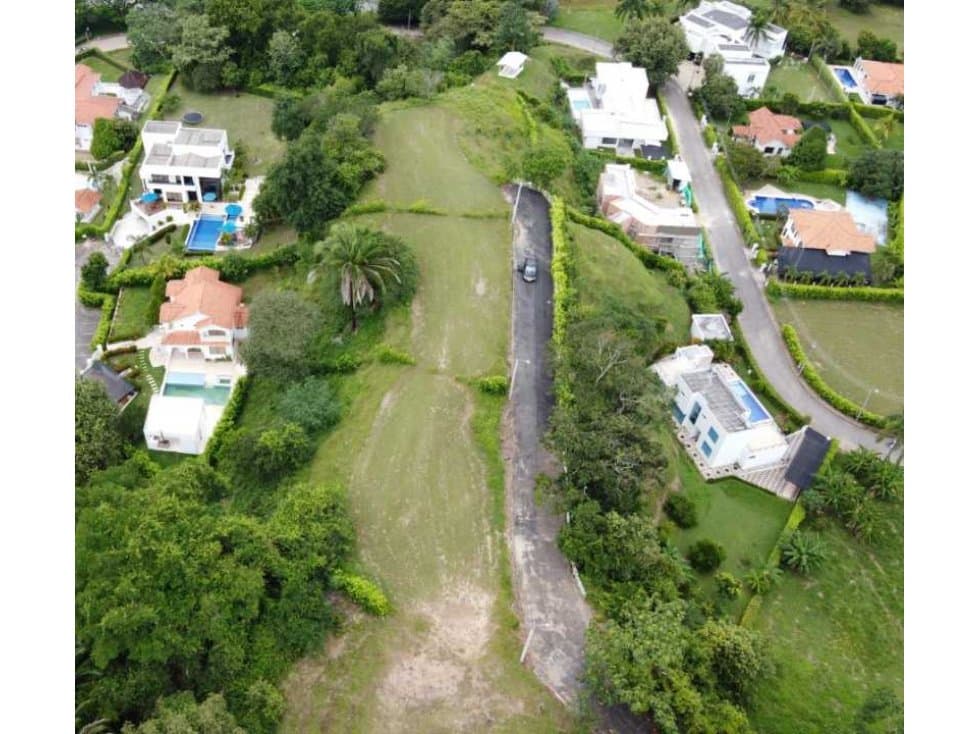 Vendo lote en condominio melgar carmen de apicala hacienda el imperio - 1