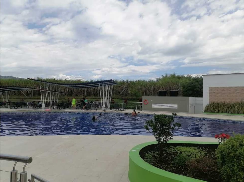 Vendo lote en Condominio Brisamar Viterbo - 1