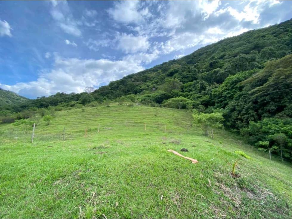 VENDO Lote Via San Jeronimo - Med. Sector Llanos de San Juan - 1