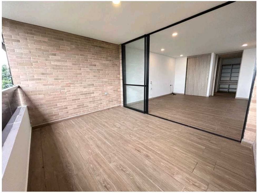 Venta Apartamento SENIORS Envigado Escobero Campestre. MUY NUEVO - 1