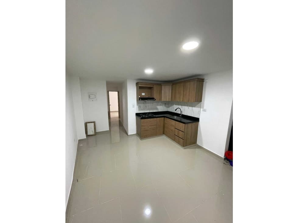 VENTA APTO COPACABANA SIMON BOLIVAR A 2 CUADRAS DEL PARQUE - 1